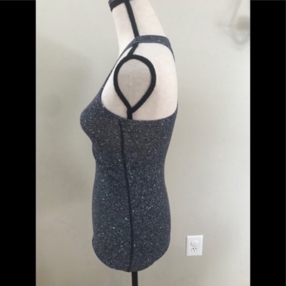 Lululemon tank top - Picture 5 of 8